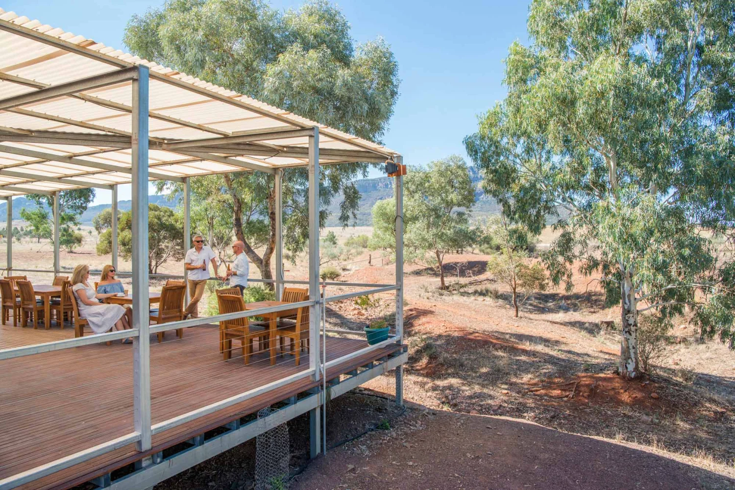 Flinders Ranges - The Whoolshed - Rawnsley Park Station - Veranda - KI Odysseys