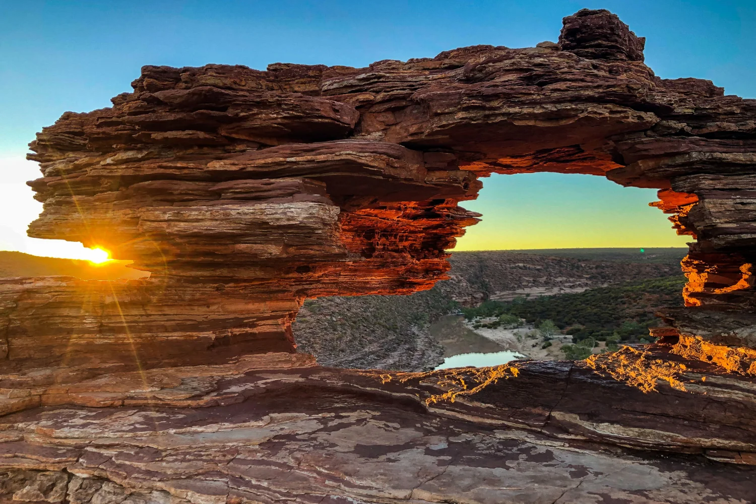 Kalbarri-Nature-Windows-Sunrise