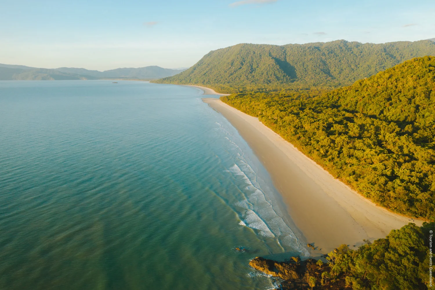 Cape York - Noah Beach - Daintree NP - Tropical North Queensland