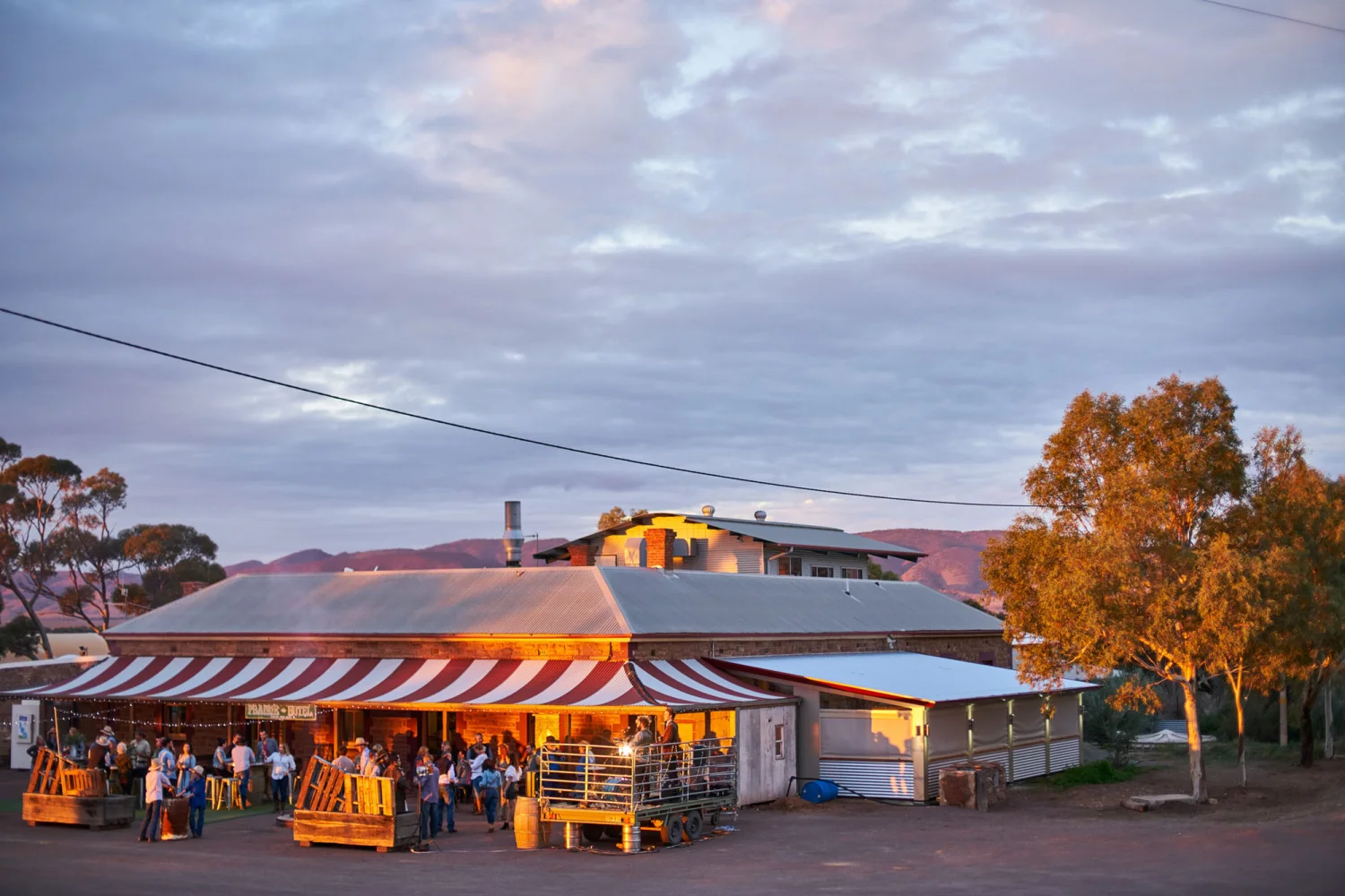 Flinders Ranges - Prairie Hotel - Lunch - KI Odysseys