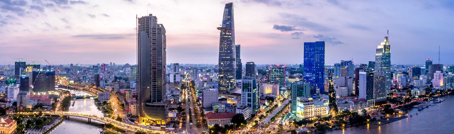 ho-chi-minh-stadt.jpg