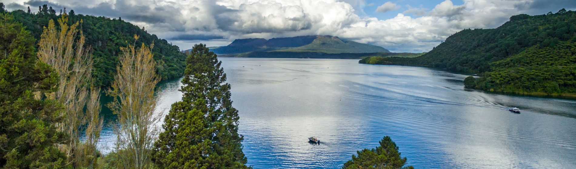 lake-tarawera-mark-smith.jpg