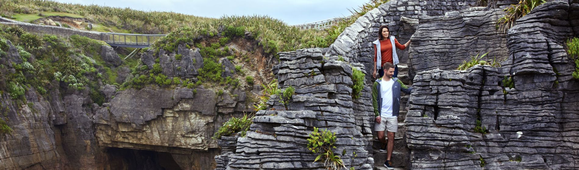 nz_si_pancake_rocks_punakaiki_fraser_clements.jpg