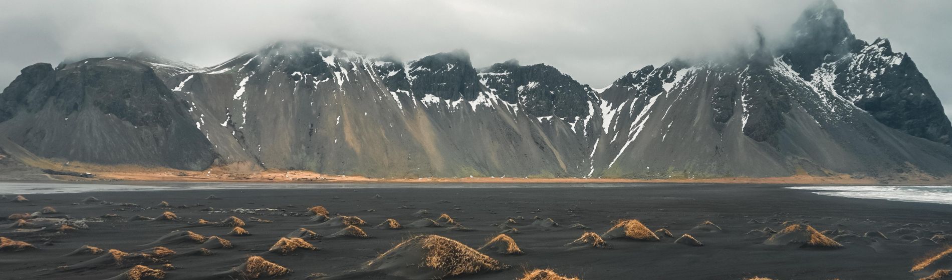 stokksnes-kap_und_vestrahorn-berg.jpg